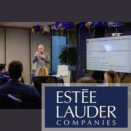 Speaker la Estée Lauder
