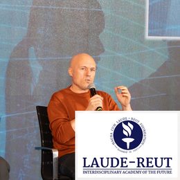 Panel la 2DAY Ambassador, Laude-Reut